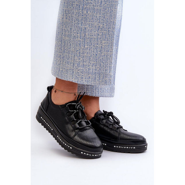 Low Shoes Step in style
