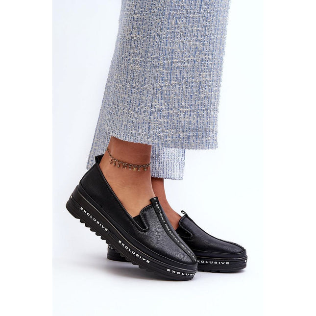 Low Shoes Step in style