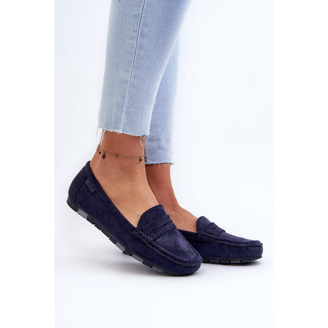 Mocassin Step in style