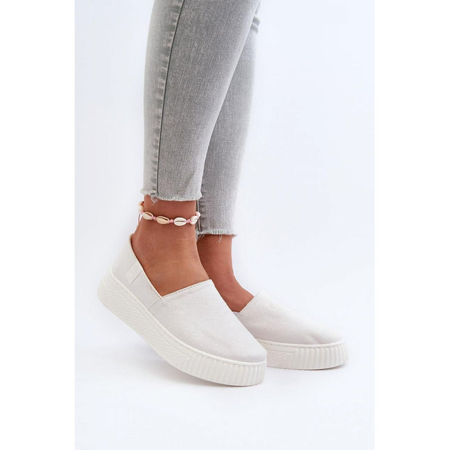 Sneakers Step in style