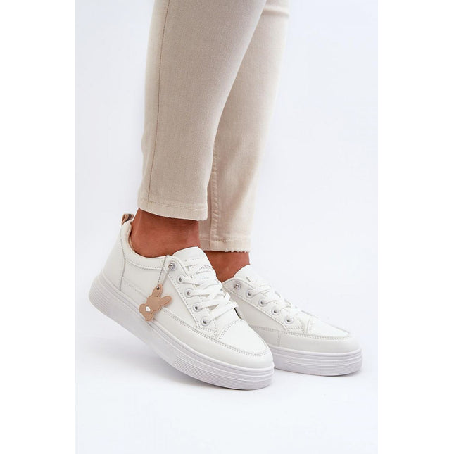 Sneakers Step in style