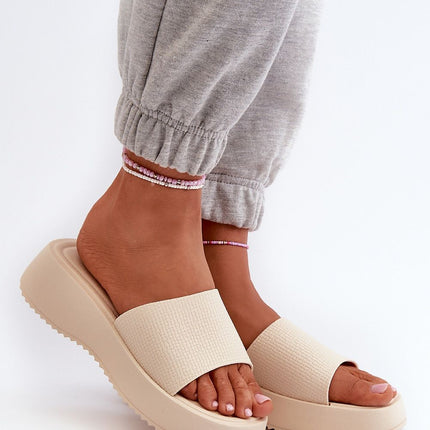 Flip-flops Step in style