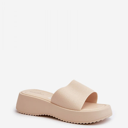 Flip-flops Step in style