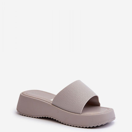Flip-flops Step in style