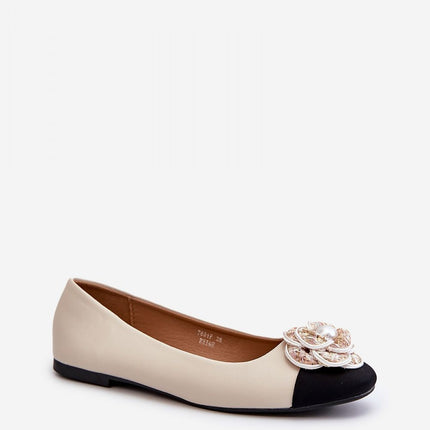 Ballet flats Step in style