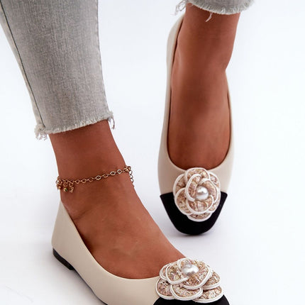 Ballet flats Step in style
