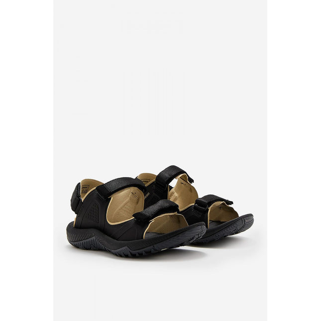 Sandals Step in style