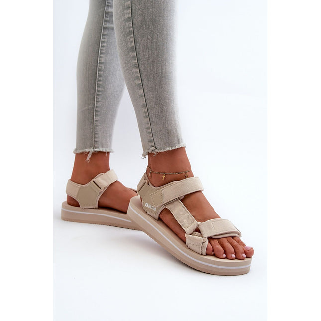 Sandals Step in style