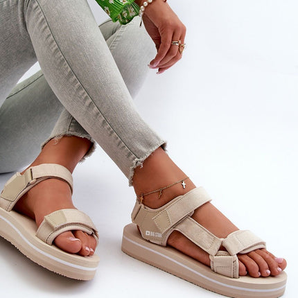 Sandals Step in style