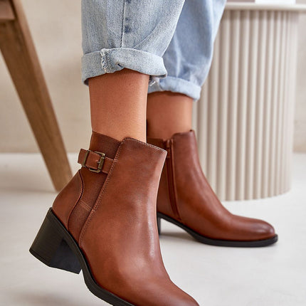 Heel boots Step in style