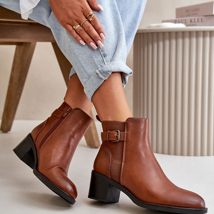 Heel boots Step in style