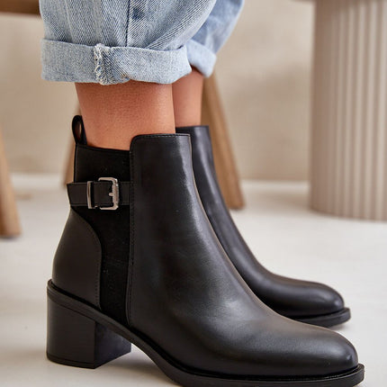 Heel boots Step in style