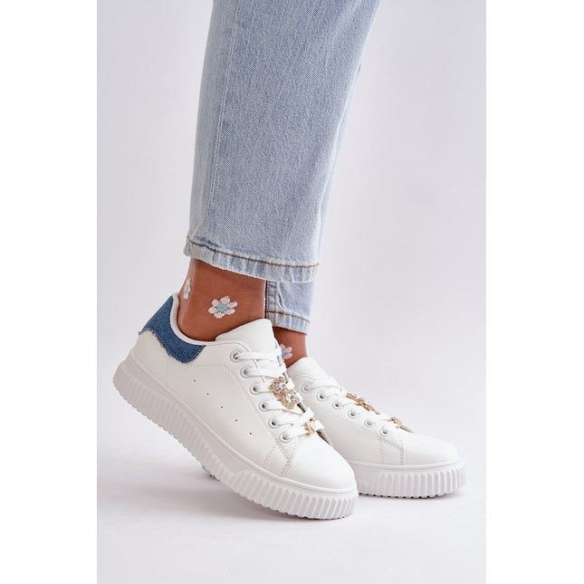 Sneakers Step in style