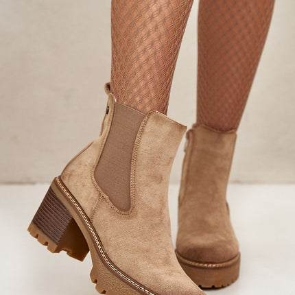 Heel boots Step in style