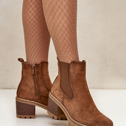 Heel boots Step in style