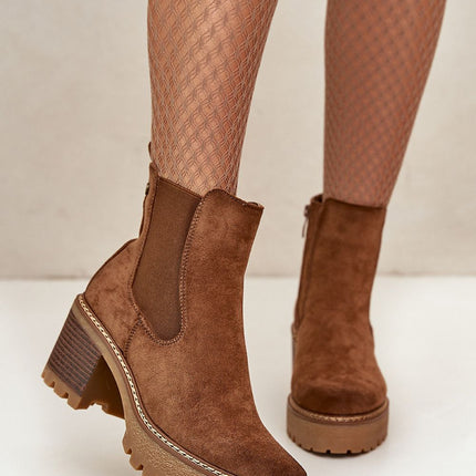 Heel boots Step in style