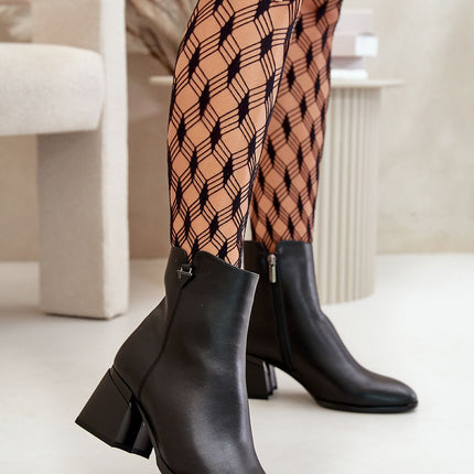 Heel boots Step in style