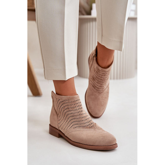 Boots Step in style