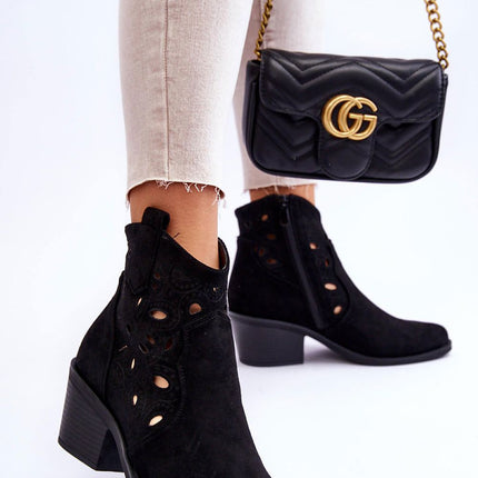 Heel boots Step in style