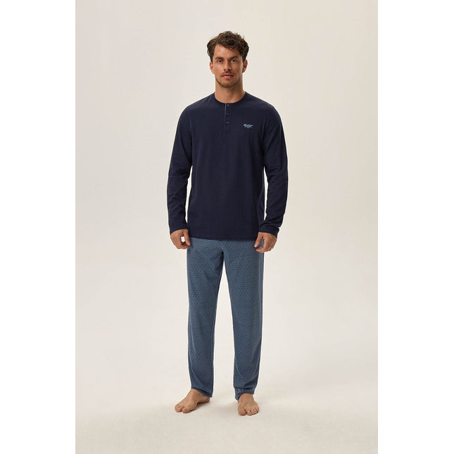 Pyjama Henderson