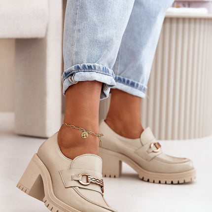 Heeled low shoes Step in style