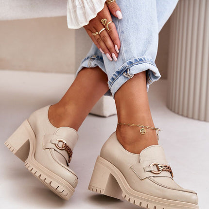 Heeled low shoes Step in style