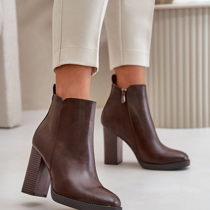Heel boots Step in style