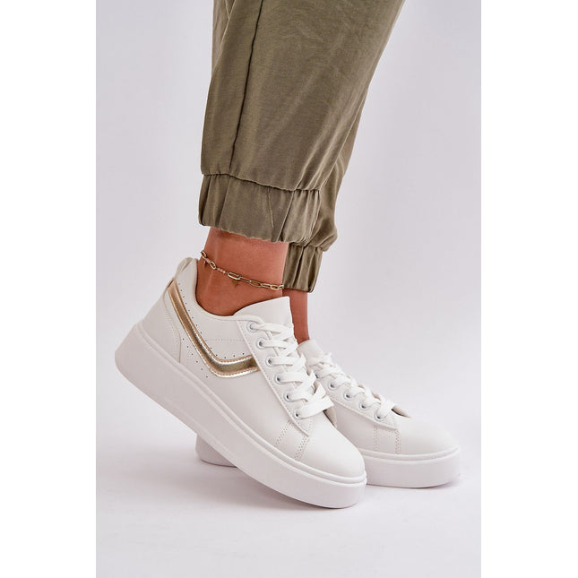 Sneakers Step in style