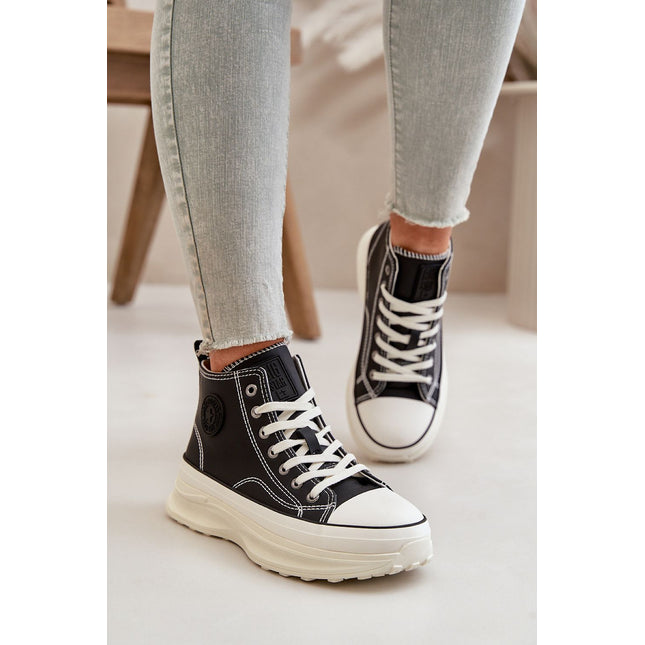 Sneakers Step in style