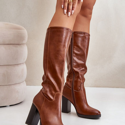 Heel boots Step in style