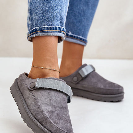 Slippers Step in style