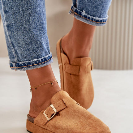 Slippers Step in style