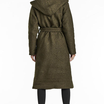 Coat awama