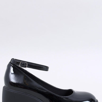 Platform pumps Inello