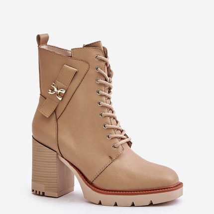 Heel boots Step in style