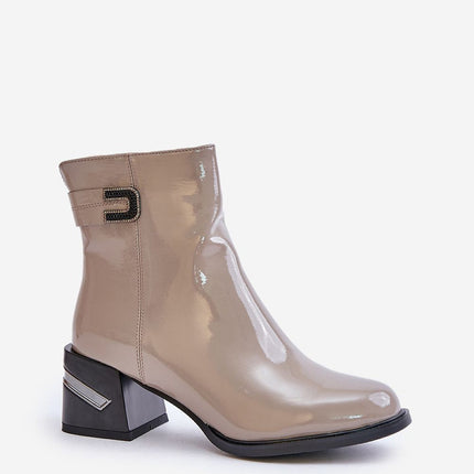 Heel boots Step in style