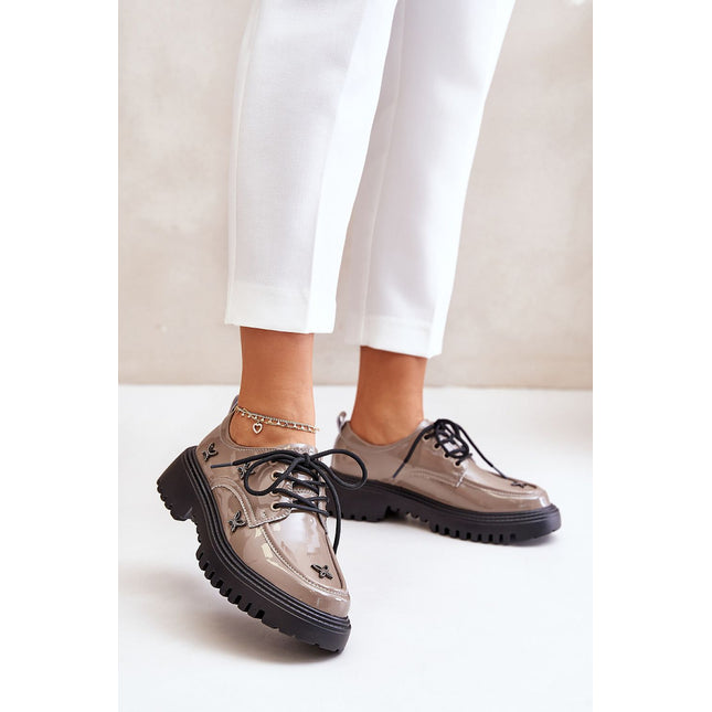 Low Shoes Step in style