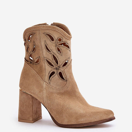 Heel boots Step in style