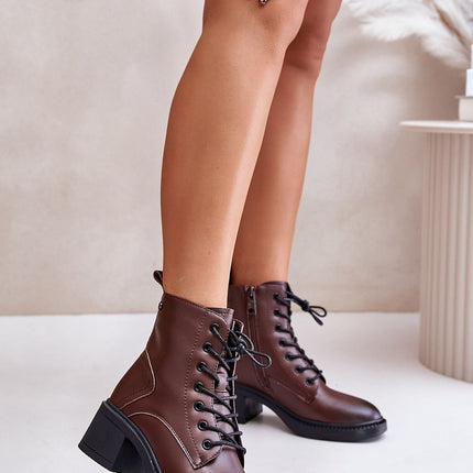 Heel boots Step in style