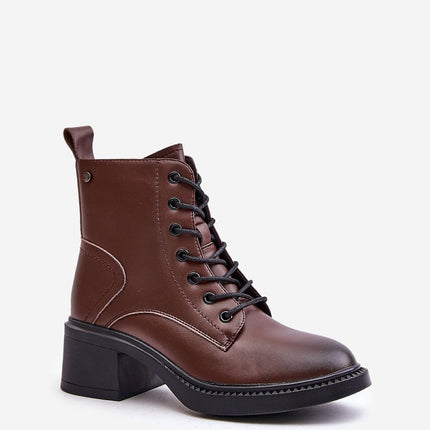 Heel boots Step in style