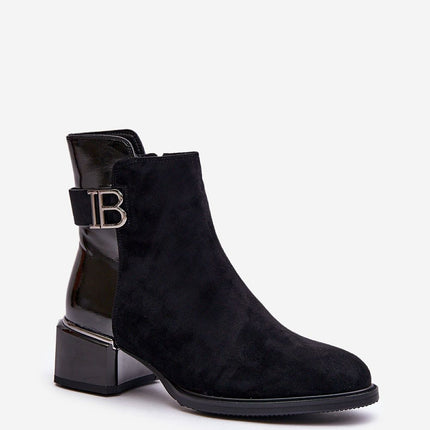 Heel boots Step in style