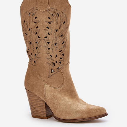 Heel boots Step in style