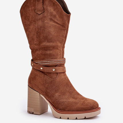 Heel boots Step in style