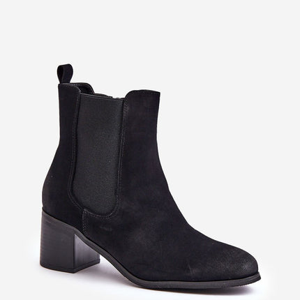 Heel boots Step in style