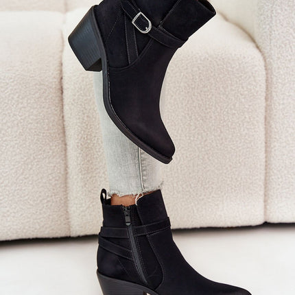 Heel boots Step in style