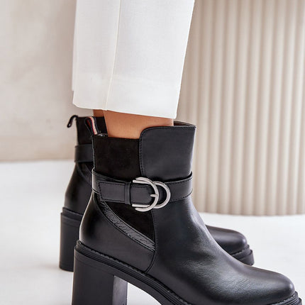 Heel boots Step in style