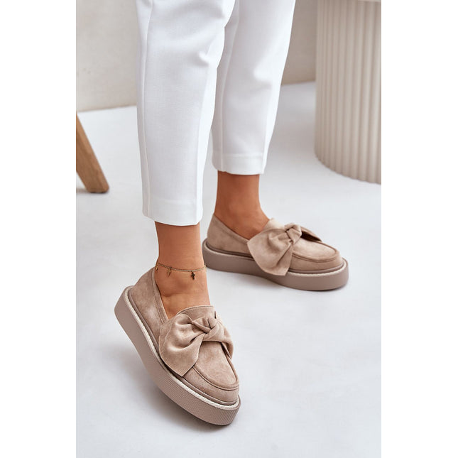 Mocassin Step in style