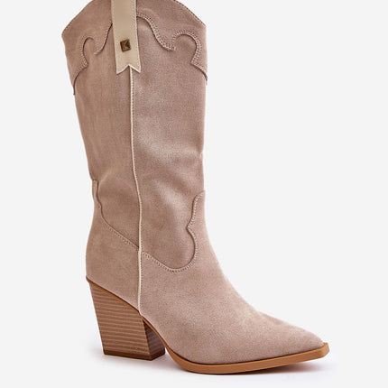 Heel boots Step in style