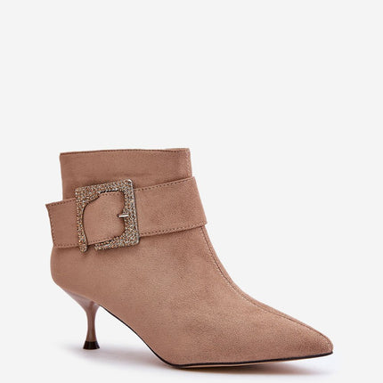 Heel boots Step in style
