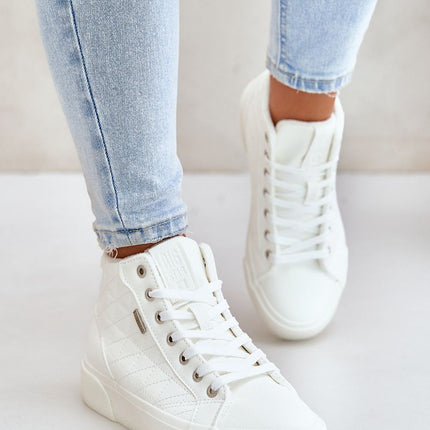 Sneakers Step in style